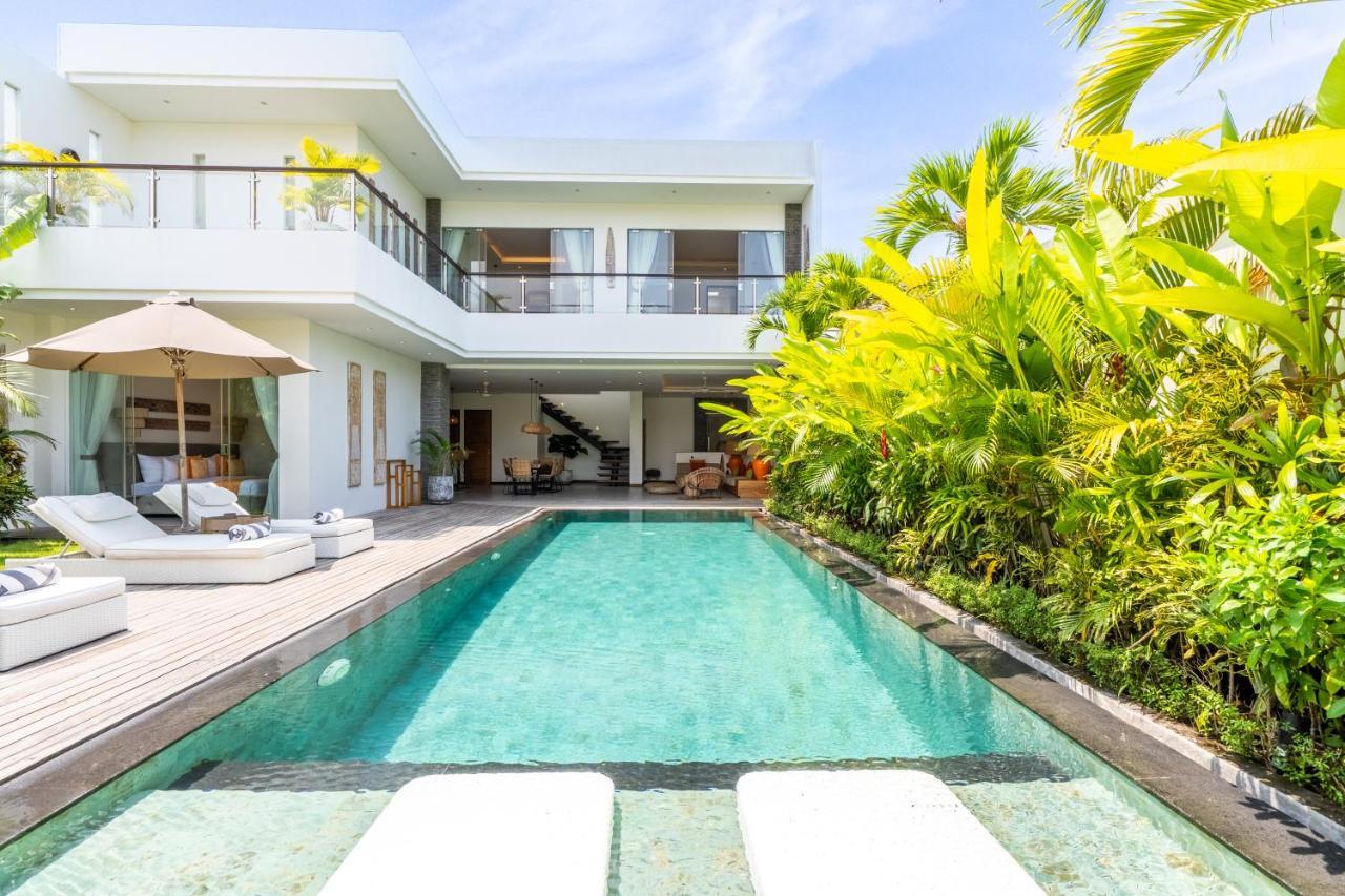 Flores Villa By Betterplace Canggu Екстериор снимка