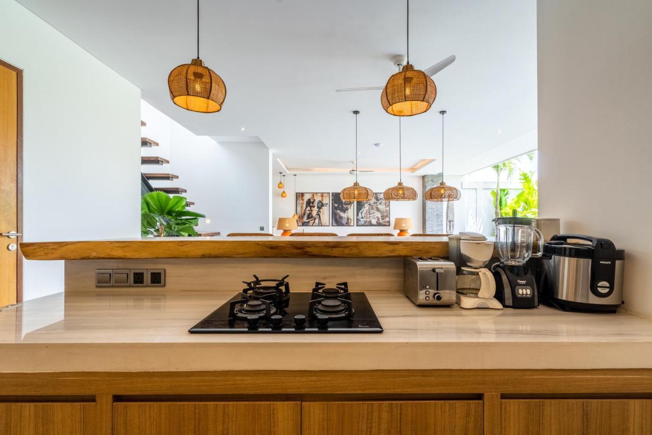 Flores Villa By Betterplace Canggu Екстериор снимка