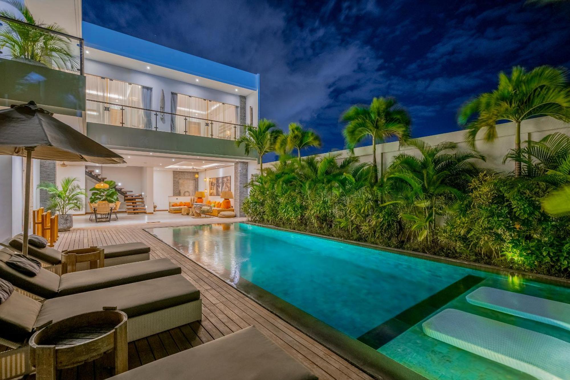 Flores Villa By Betterplace Canggu Екстериор снимка